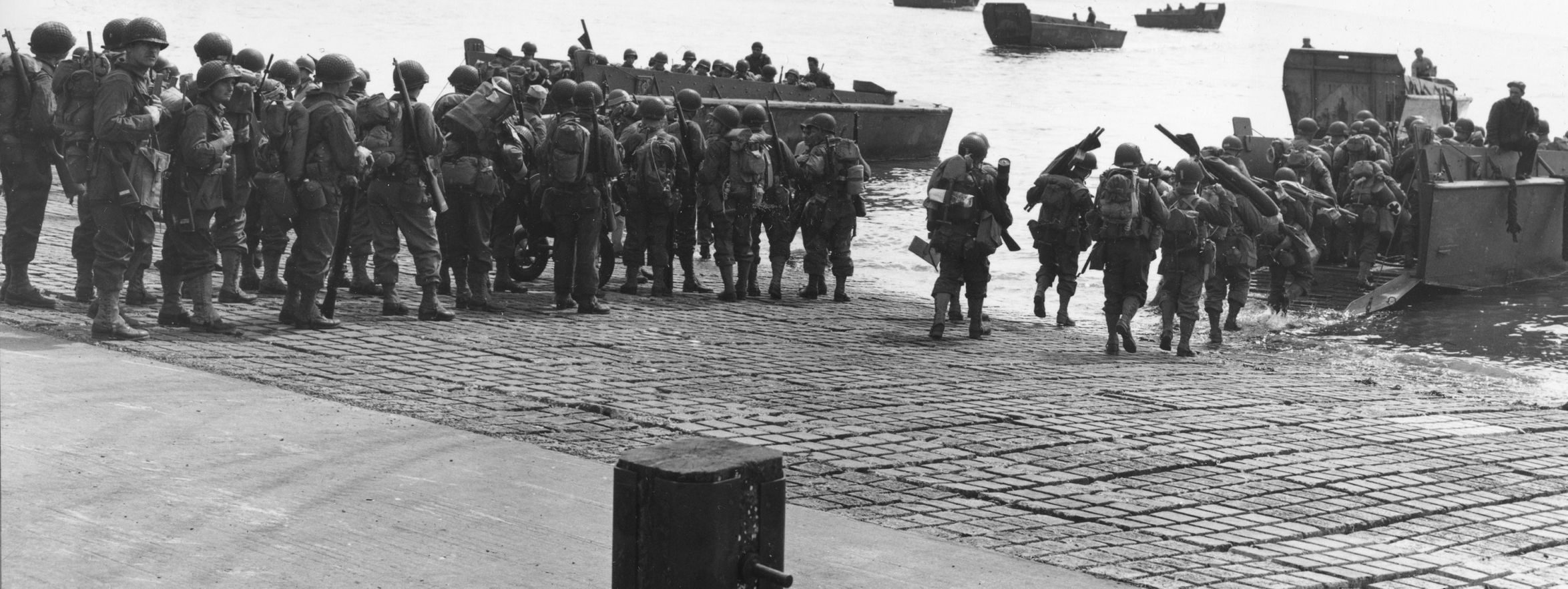 WWII D-DAY NORMANDY INVASION